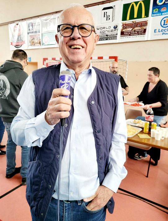 Alain BRU Aladin.JPG (84 KB)