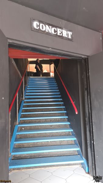 escaliers_resultat.jpg (59 KB)
