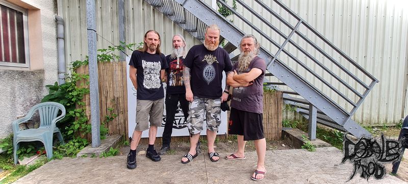 Voorhees band.jpg (124 KB)