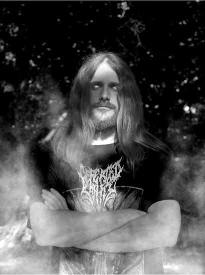 Lucien_Abyssal_Ascendant_Guitar.jpg (38 KB)