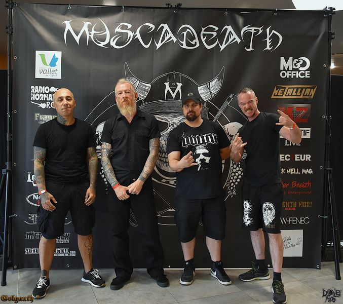 Gurkkhas.jpg (84 KB)