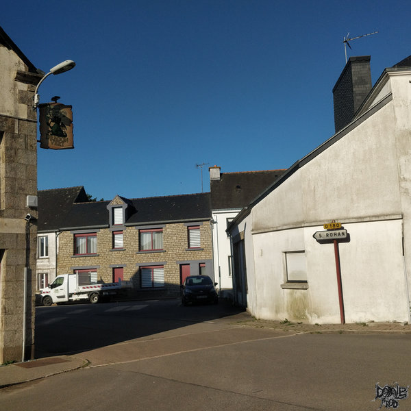 TERRES DE ROHAN109.jpg (85 KB)
