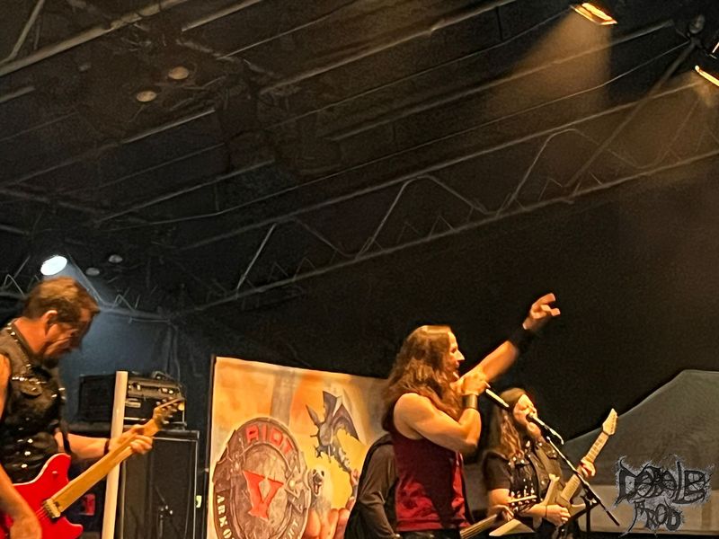 RIOT V8.jpg (118 KB)